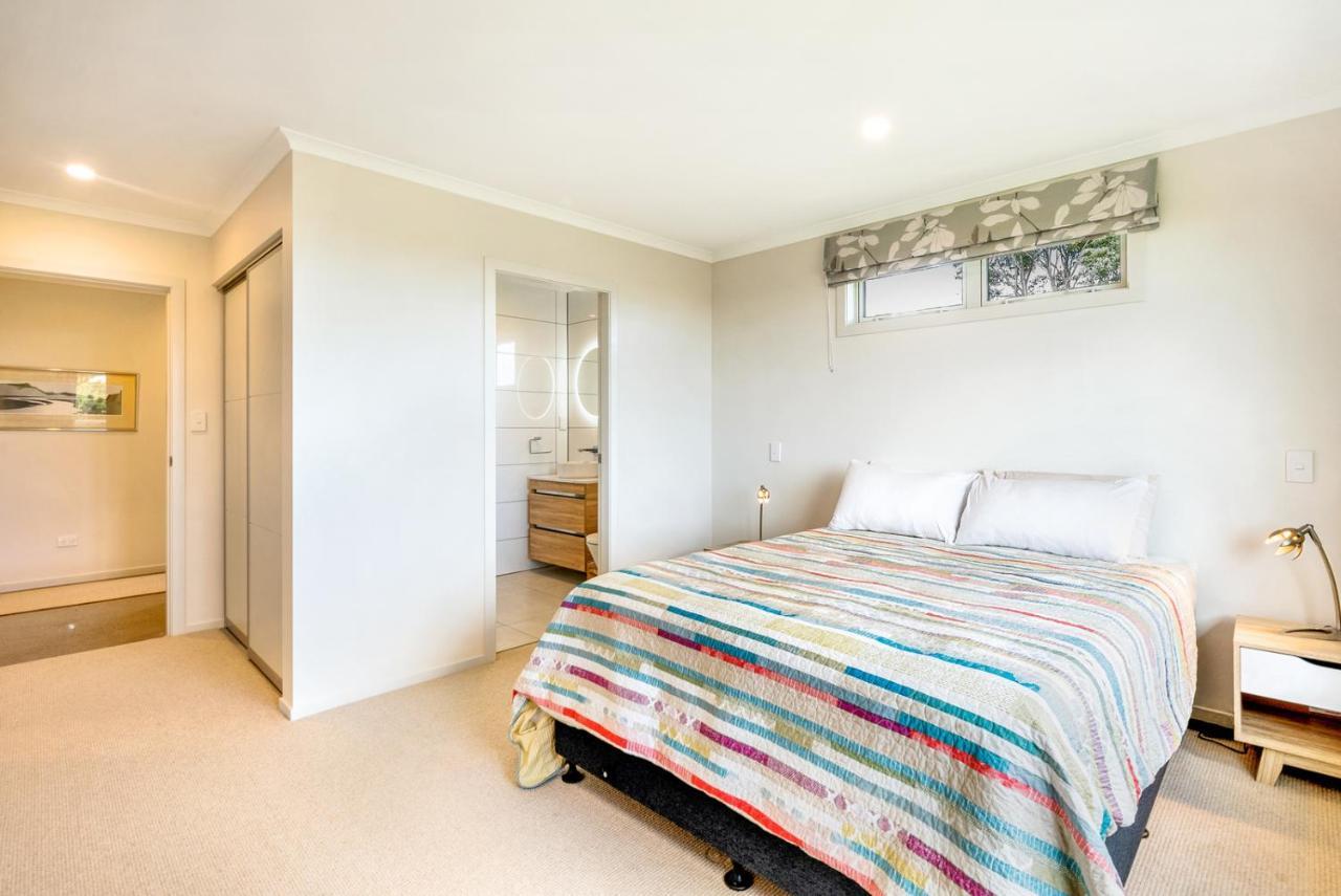 Matenga Townhouse - Waikanae Holiday Home Exterior foto